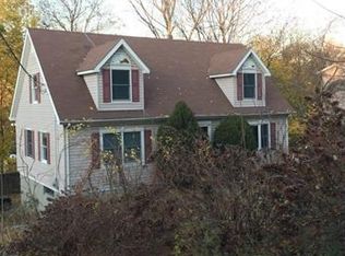 1230 Crompond Rd, Peekskill, NY 10566