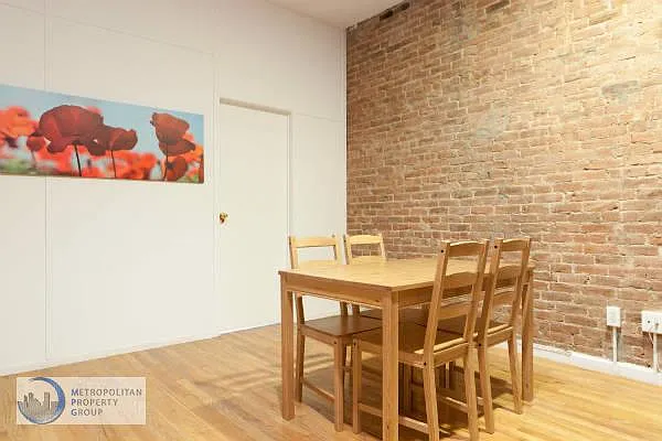 Rented by Metropolitan Property Group | media 43