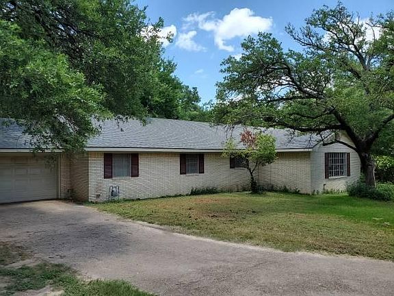 2nd image of 724 Fonville Dr