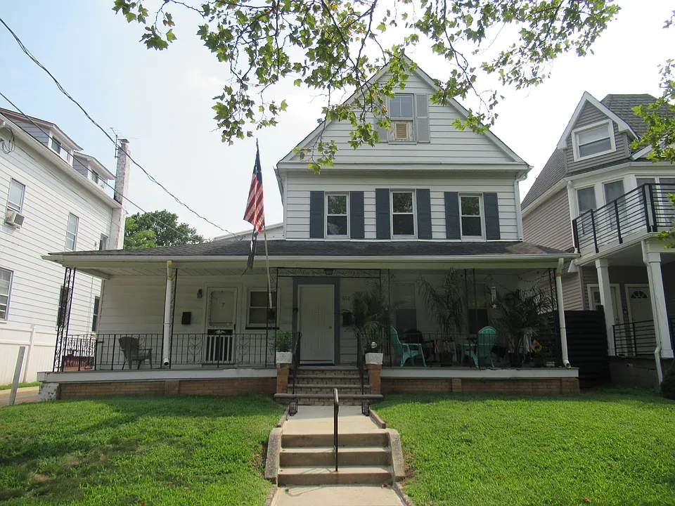 612 5th Ave