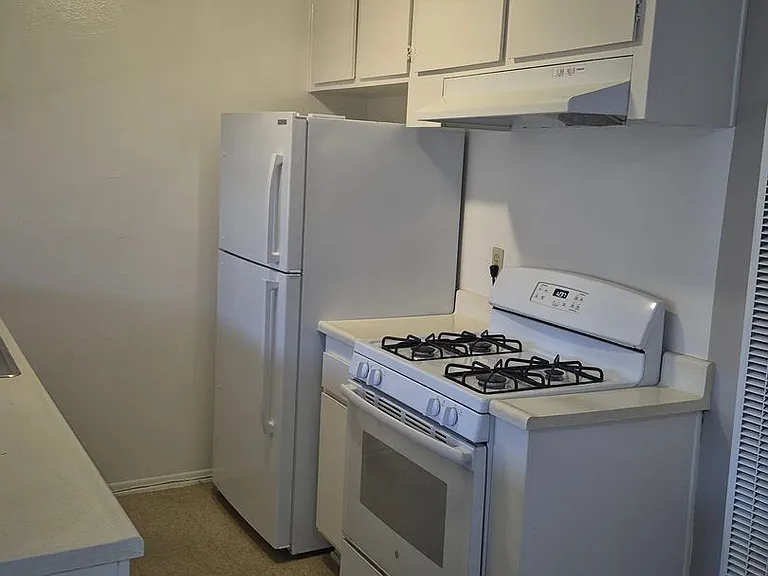 1130 W. San Bernardino Rd — Photo 10