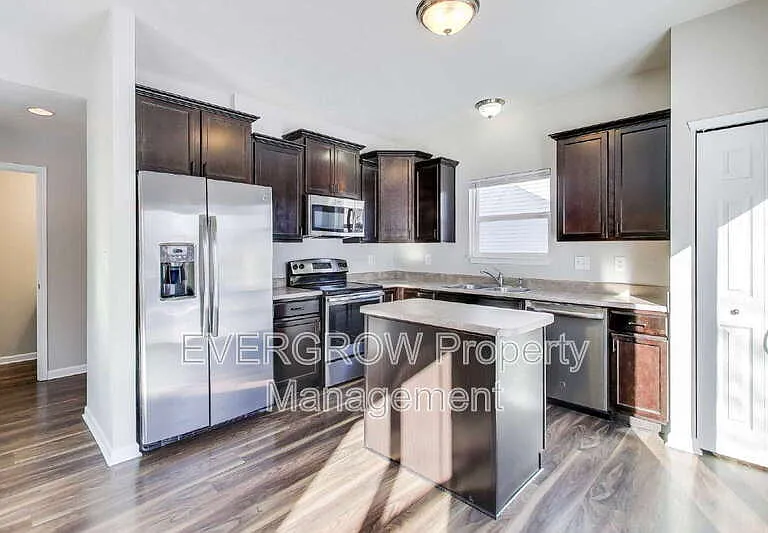 15154 Unbridled Ln — Photo 8