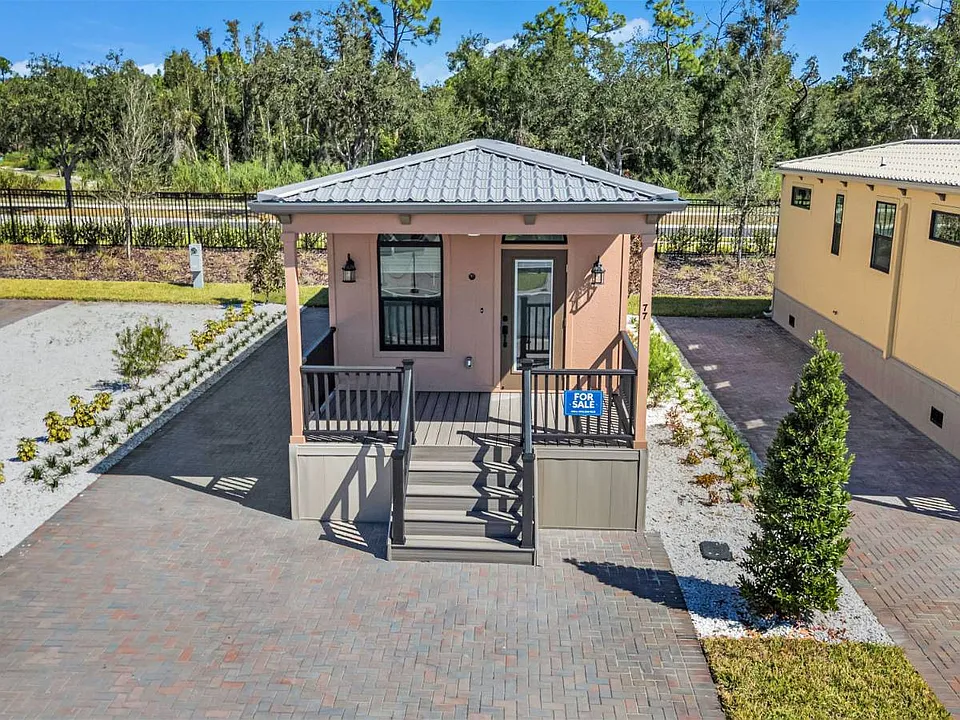 6165 Talon Bay Dr #77
