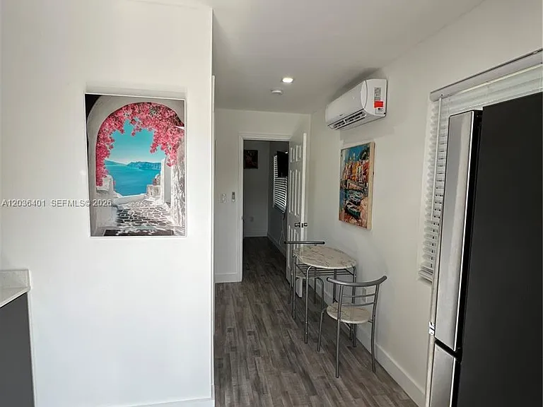 2847 Polk St #3 — Photo 4