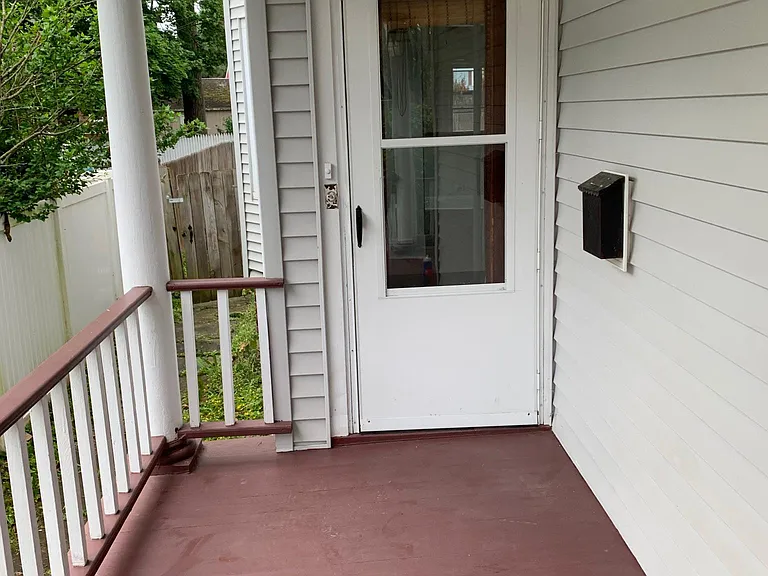 44 Lafayette St #A — Photo 11