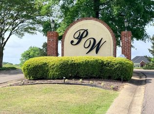 86 Prairie Waters Dr, Columbus, MS 39701