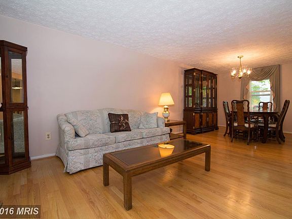 2nd image of 7644 Summerhill Ct