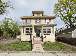 3 Gloucester St, Methuen, MA 01844