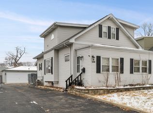 130 N Addison Rd, Villa Park, IL 60181