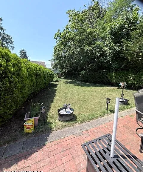 621 Essex Ave — Photo 15