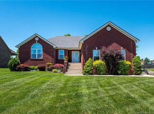 3042 Brookhill Ct, Georgetown, IN 47122