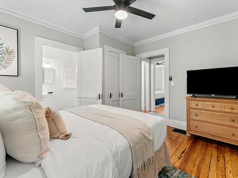 659 S Peachtree St — Photo 3