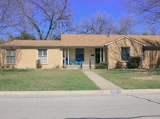 3520 Suffolk Dr, Fort Worth, TX 76109