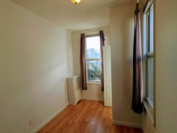 103 Jewel Street image 19 of 21