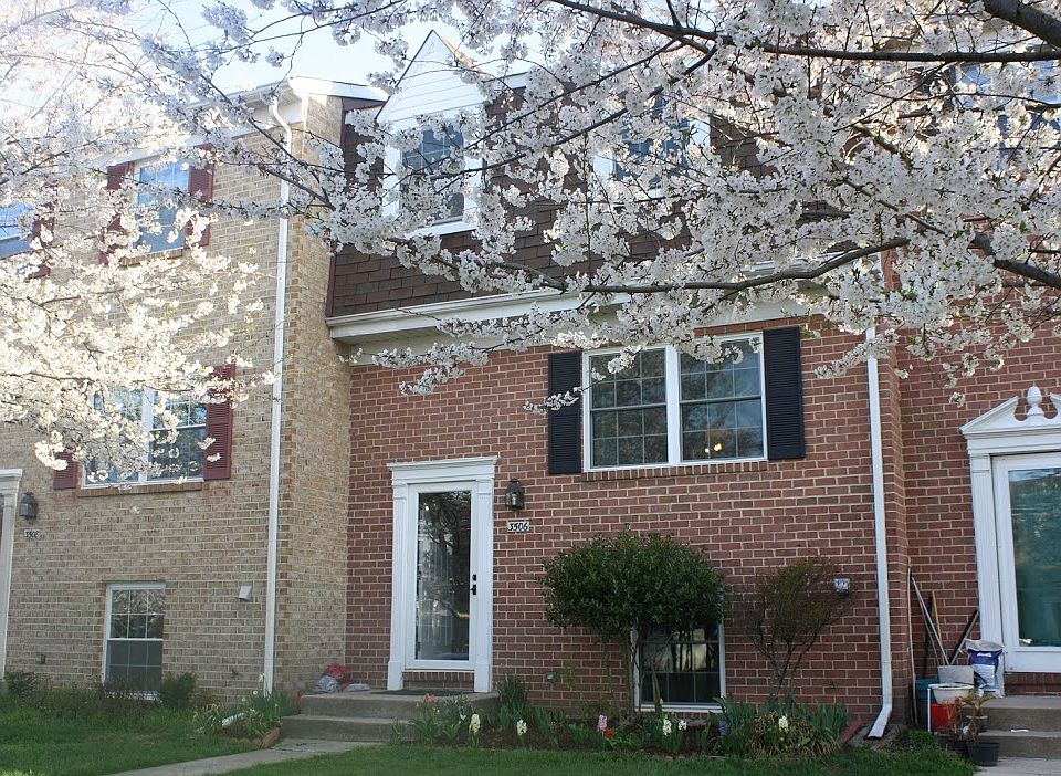 2nd image of 3506 Lowlen Ct Unit C