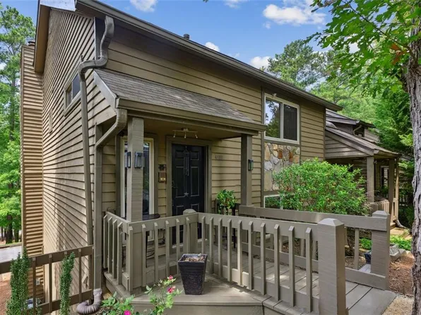 4188 Dyouville Trce, Chamblee, GA 30341