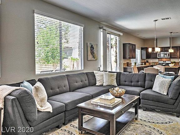 4th image of 1586 Bridgetown Ln