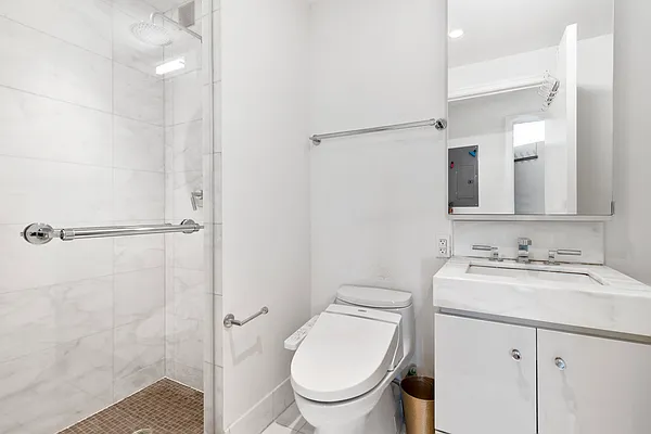 Rented by Douglas Elliman | media 14