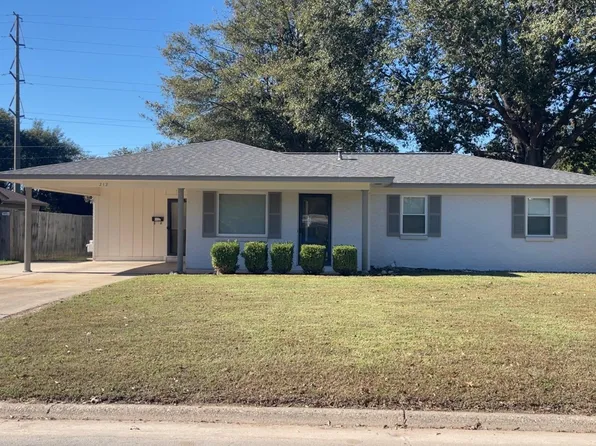 212 S Adcock St, Dumas, AR 71639