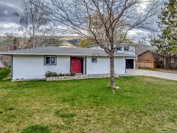 1000 Lake Side Dr, Lolo, MT 59847