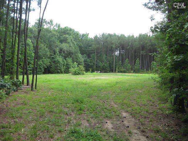 2nd image of 709 Haskell Rd
