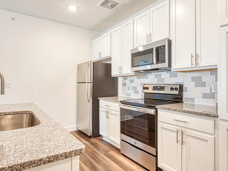 The Apartments at Hallstead Reserve. Modern. Welcoming. Authentically Suffolk. — Photo 127