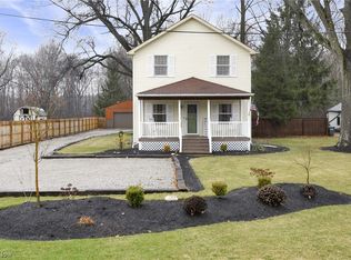 7842 Stearns Rd, Olmsted Township, OH 44138