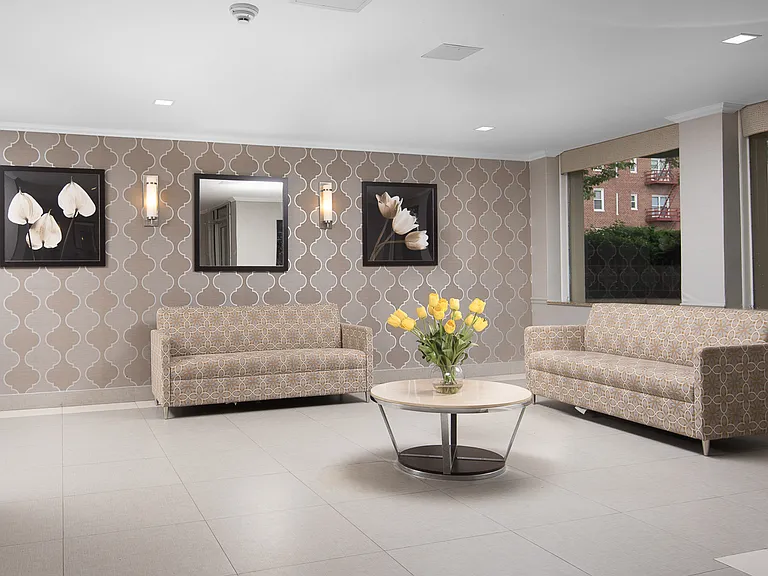 Harbor Terrace Apartments — Photo 27