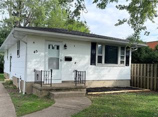 45 Lexington Ter, Amherst, NY 14226