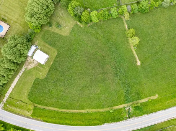 3934 E 2603rd Rd, Sheridan, IL 60551