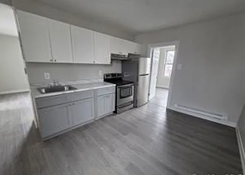 932 E 215th St #2 Photo 1