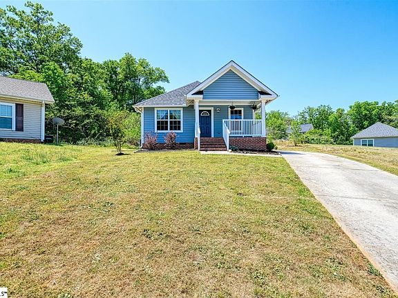 2nd image of 212 Kara Ct