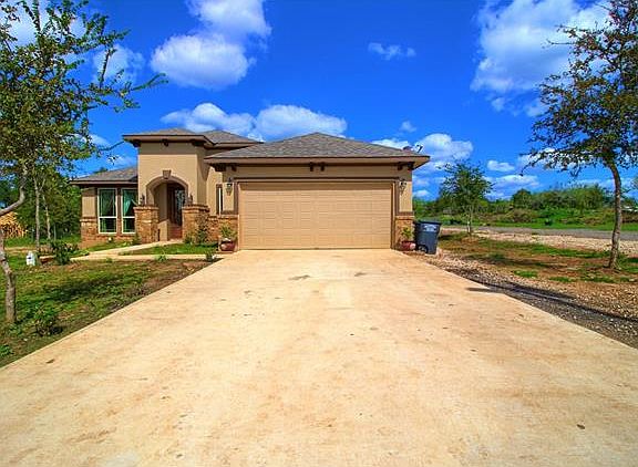 3rd image of 144 Arbor Hill Way