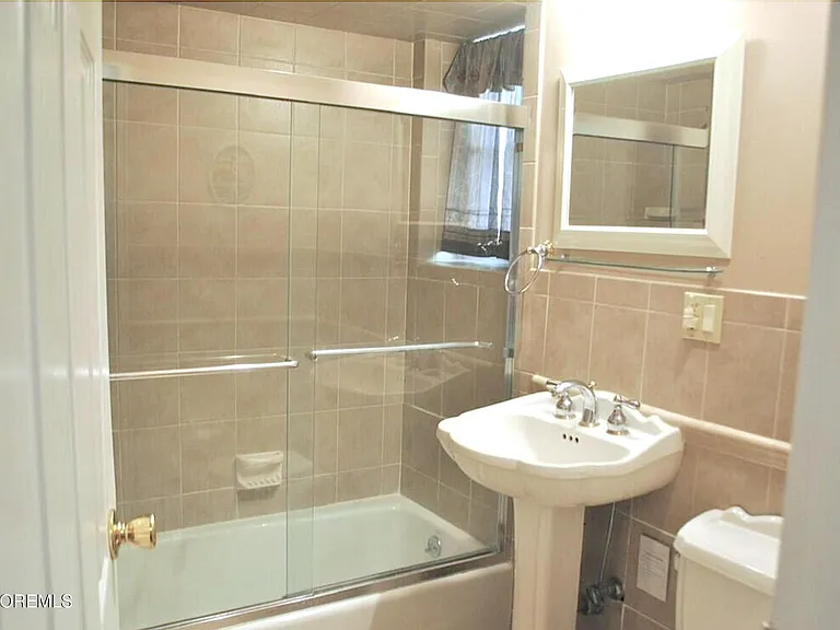 34 Wharfside Dr #210 — Photo 11