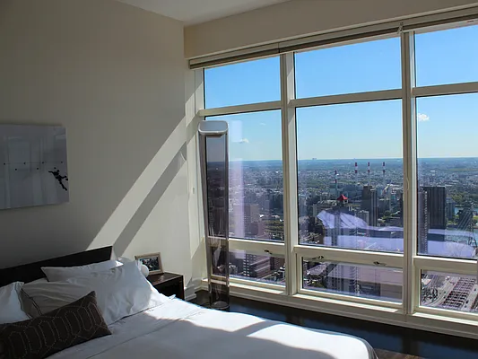 Rented by Sotheby's International Realty | media 41