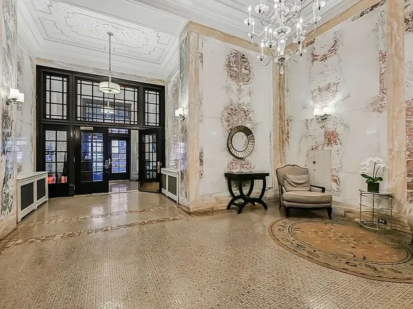 241 W 97th St APT 4N, New York, NY 10025