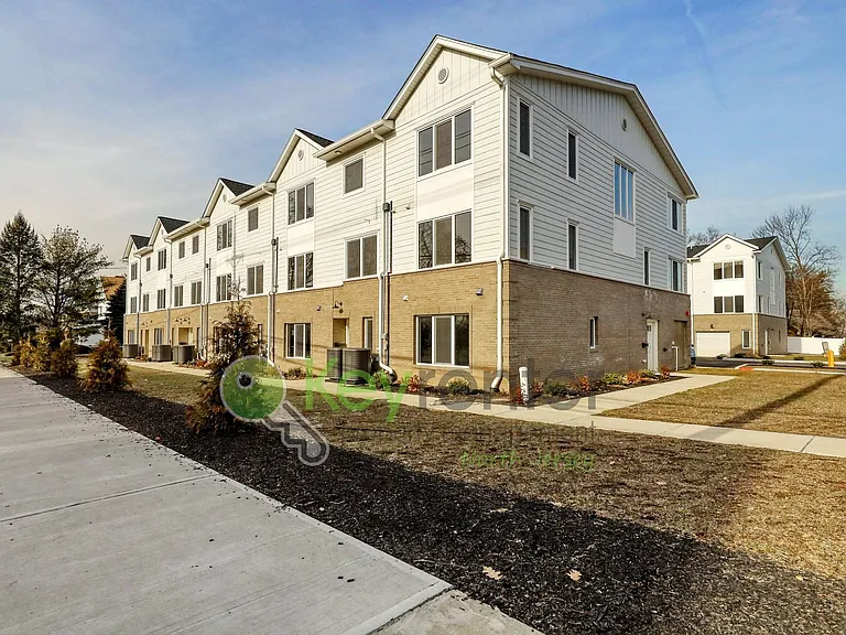 176 Pennington Ave #14 — Photo 31
