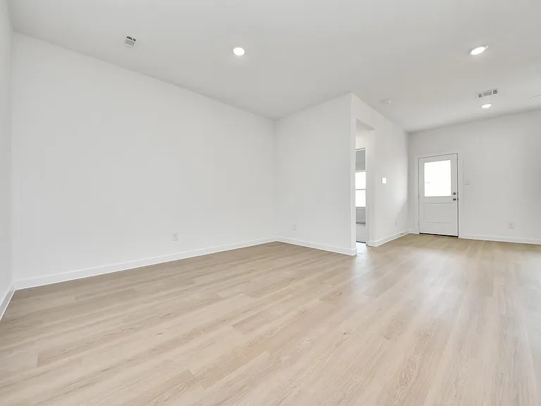 1238 Sandy Shore Ln — Photo 12