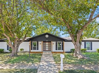 2600 Richmond Dr, Arlington, TX 76014