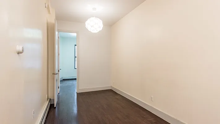 Rented by Nooklyn NYC LLC | media 24