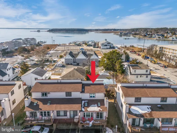 103 Bayside Ct #9, Dewey Beach, DE 19971