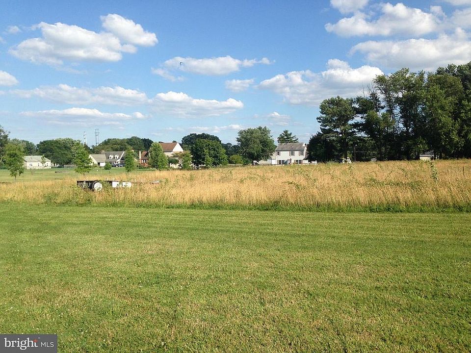 1st image of 38 Canal Estates Dr