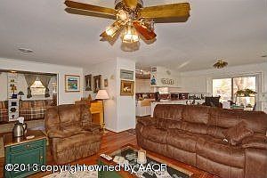 5th image of 209 S Shore Dr