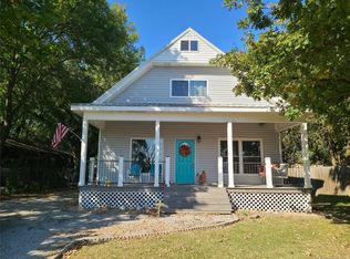 1215 N Front St, Dewey, OK 74029