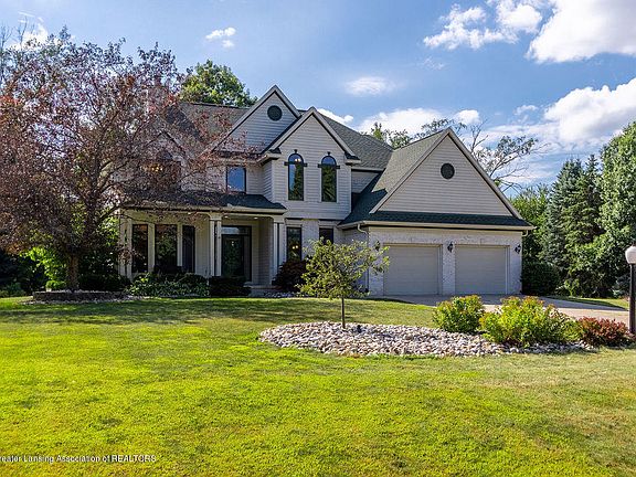 2nd image of 3369 Camino Del Sol Dr