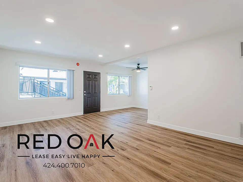 3401 Ocean Park Blvd #101