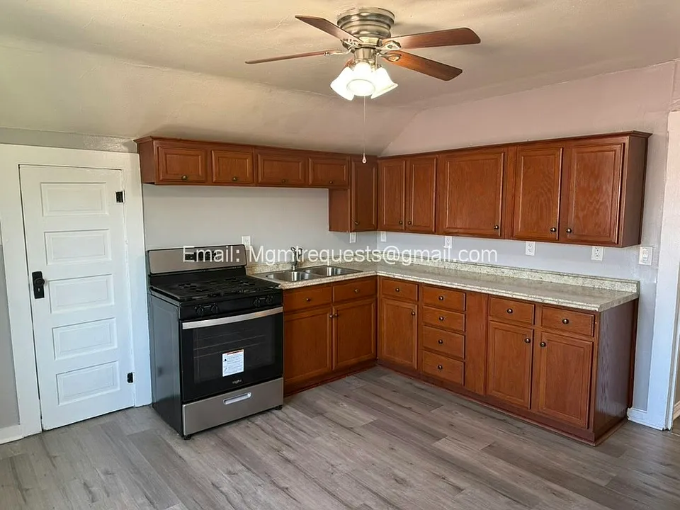 4367 Jurupa Ave #UPPER