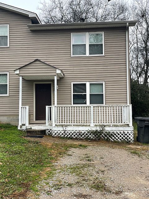 1st image of 305 Lee Dr APT B