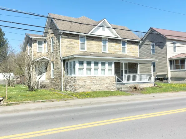 1084 Harrison Ave, Elkins, WV 26241