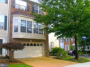 6659 Patent Parish Ln, Alexandria, VA 22315